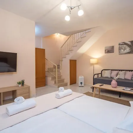 Hespera Summer House Semesterbostad *