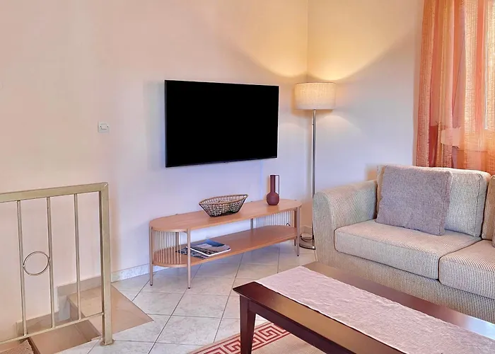 Semesterbostad Hespera Summer House